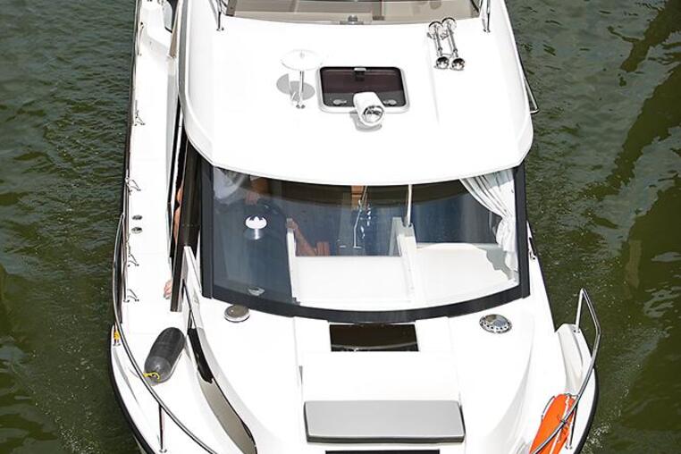Czarter jachtu motorowego SunCamper 35