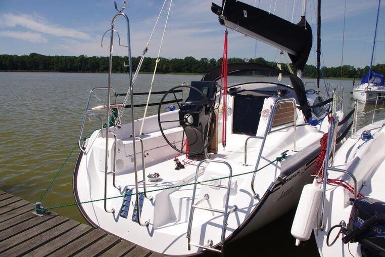Czarter jachtu żaglowego Maxus 33.1 RS