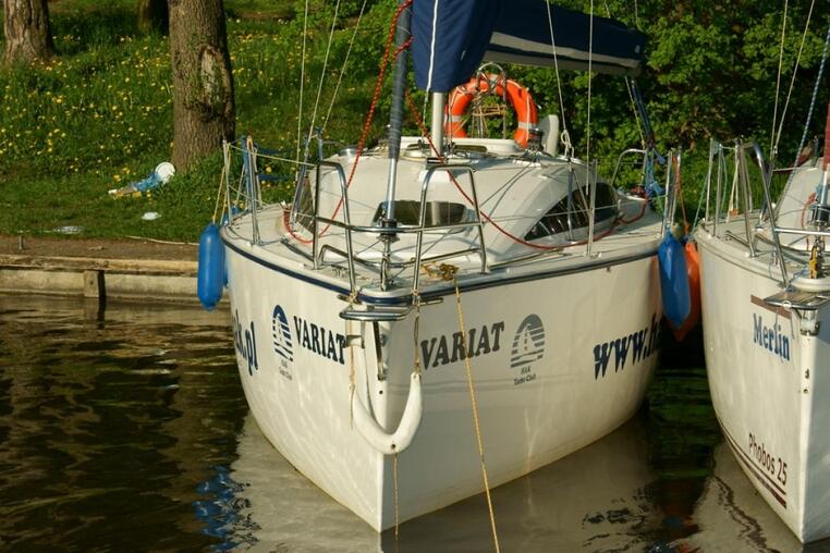 Czarter Hak Yacht Club - Phobos 25
