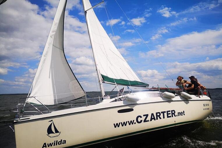 Czarter Jezierski - Jacht Czarter - Mellody 30