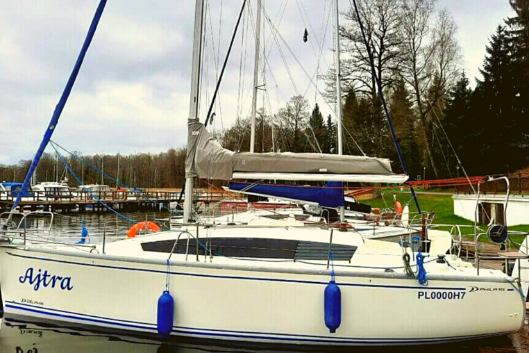 Czarter Phila 900