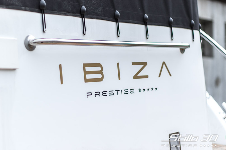 Ibiza VIP #3677