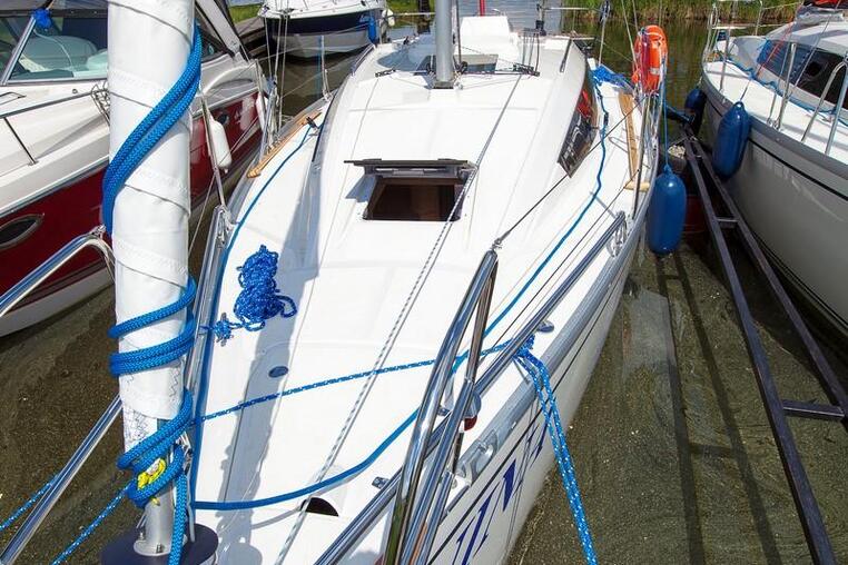 Czarter Phila 900