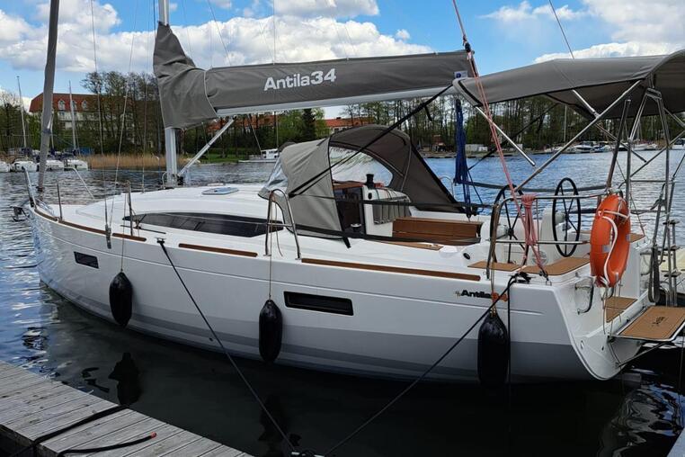 Mazury czarter - Antila 33.3