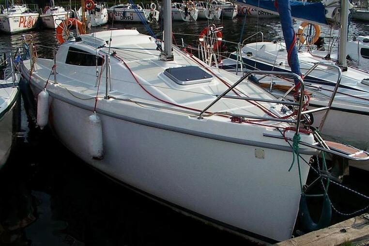 Czarter jachtu żaglowego Antila 26