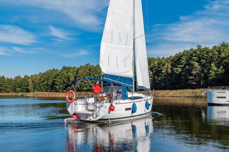 Czarter Sygnet Yacht Czarter - Antila 33