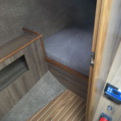 Laguna 30