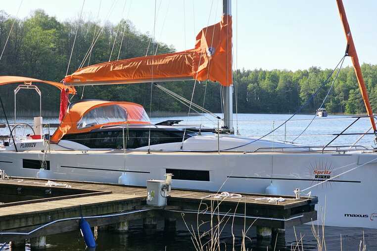 Mazury czarter - Maxus 34