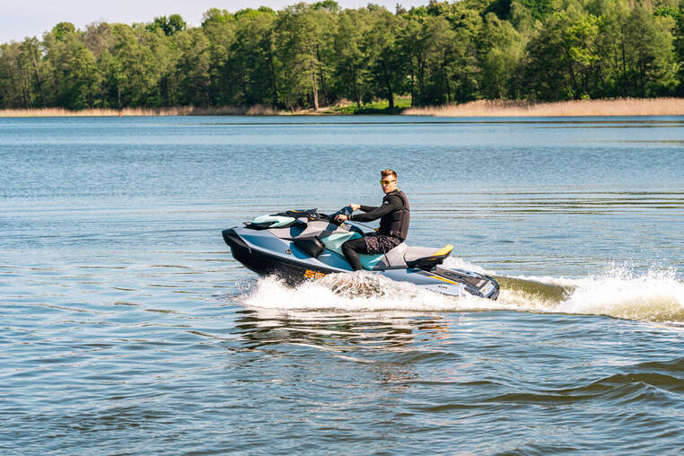 Czarter jachtu motorowego Sea-Doo GTI SE 170