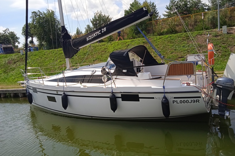 Czarter jachtu żaglowego Aquatic 28