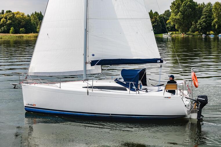 Czarter Antila 27