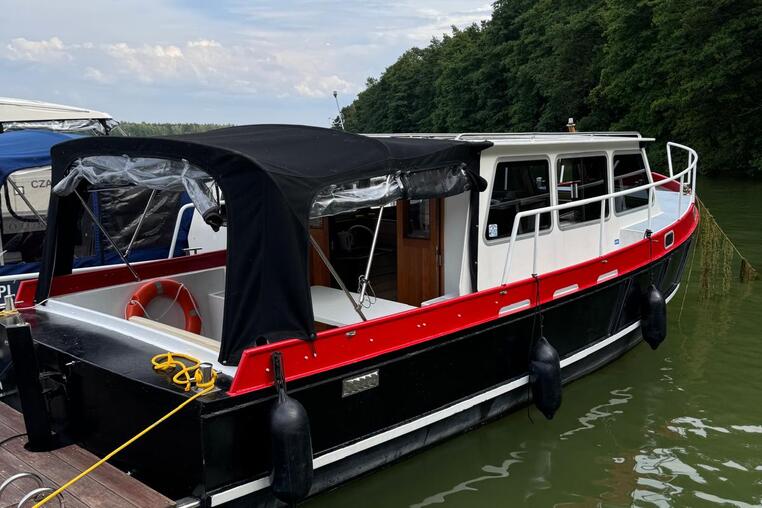 Czarter houseboatu Barkas Princes 950