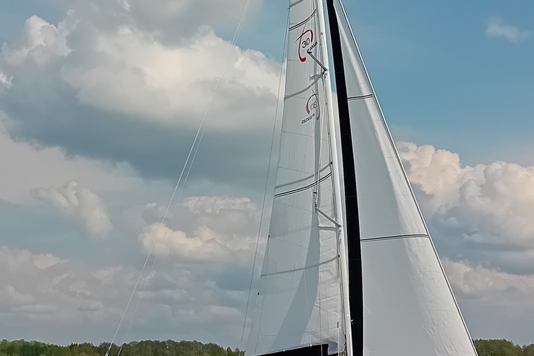 Giżycko czarter - Maxus 30