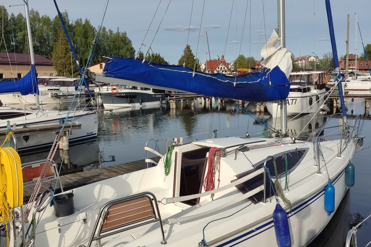 Mazury czarter - Maxus 24